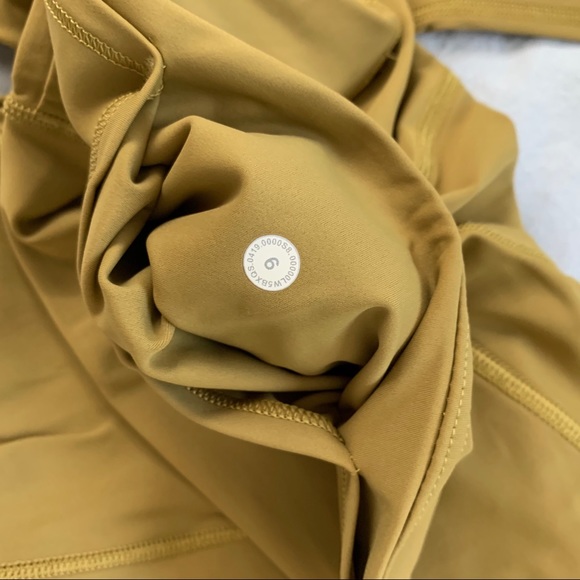 Lululemon fast and frees - Picture 3 of 4